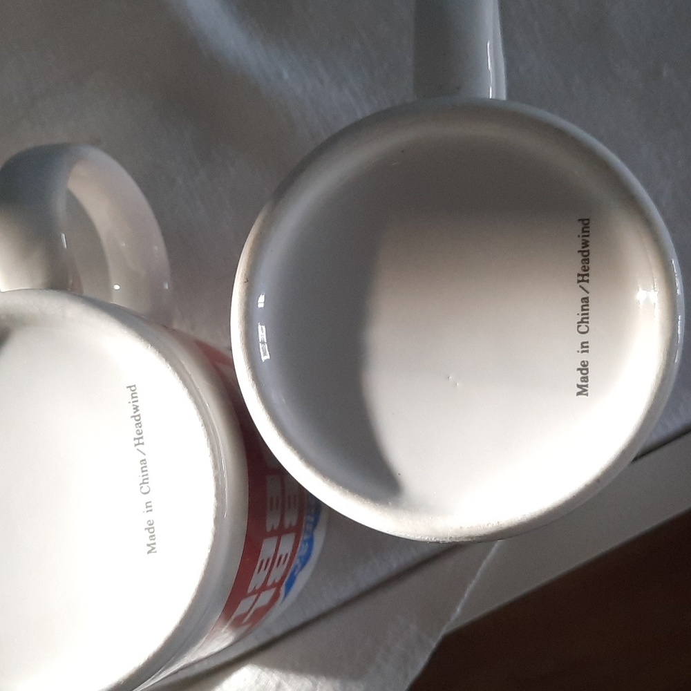 Pair of Vintage America's Original Double Bubble Gum Ceramic Coffee Mugs - Picture 4 of 6